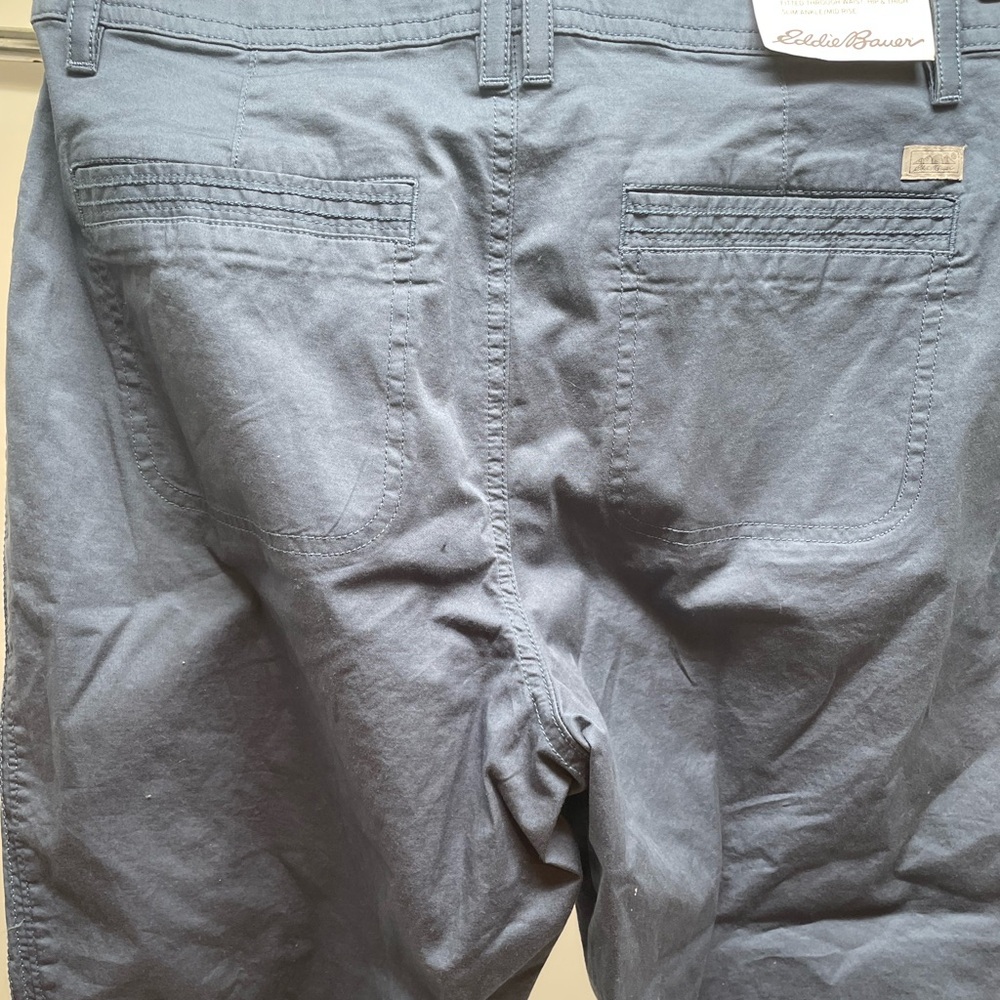 Eddie Bauer Blue Women's Capris NWT - Picture 4 of 4